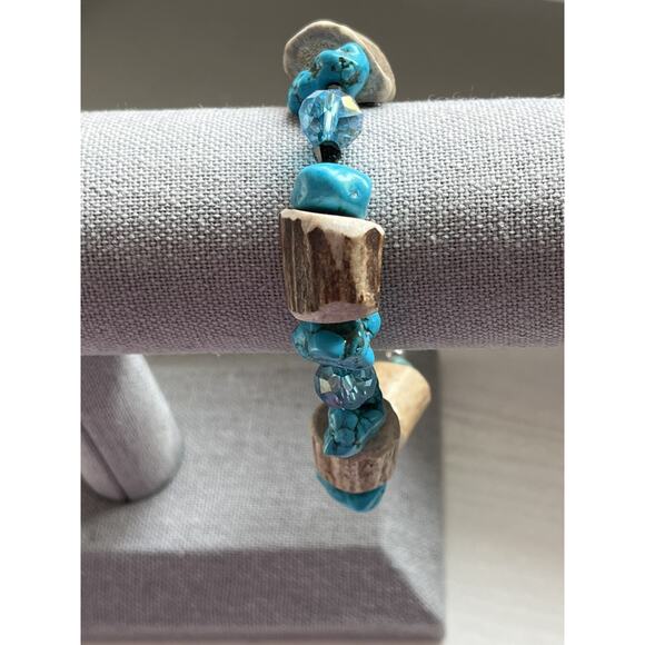 Southwestern Carved Horn And Turquoise Nugget Glass Beaded Bracelet 9inch - Picture 2 of 5